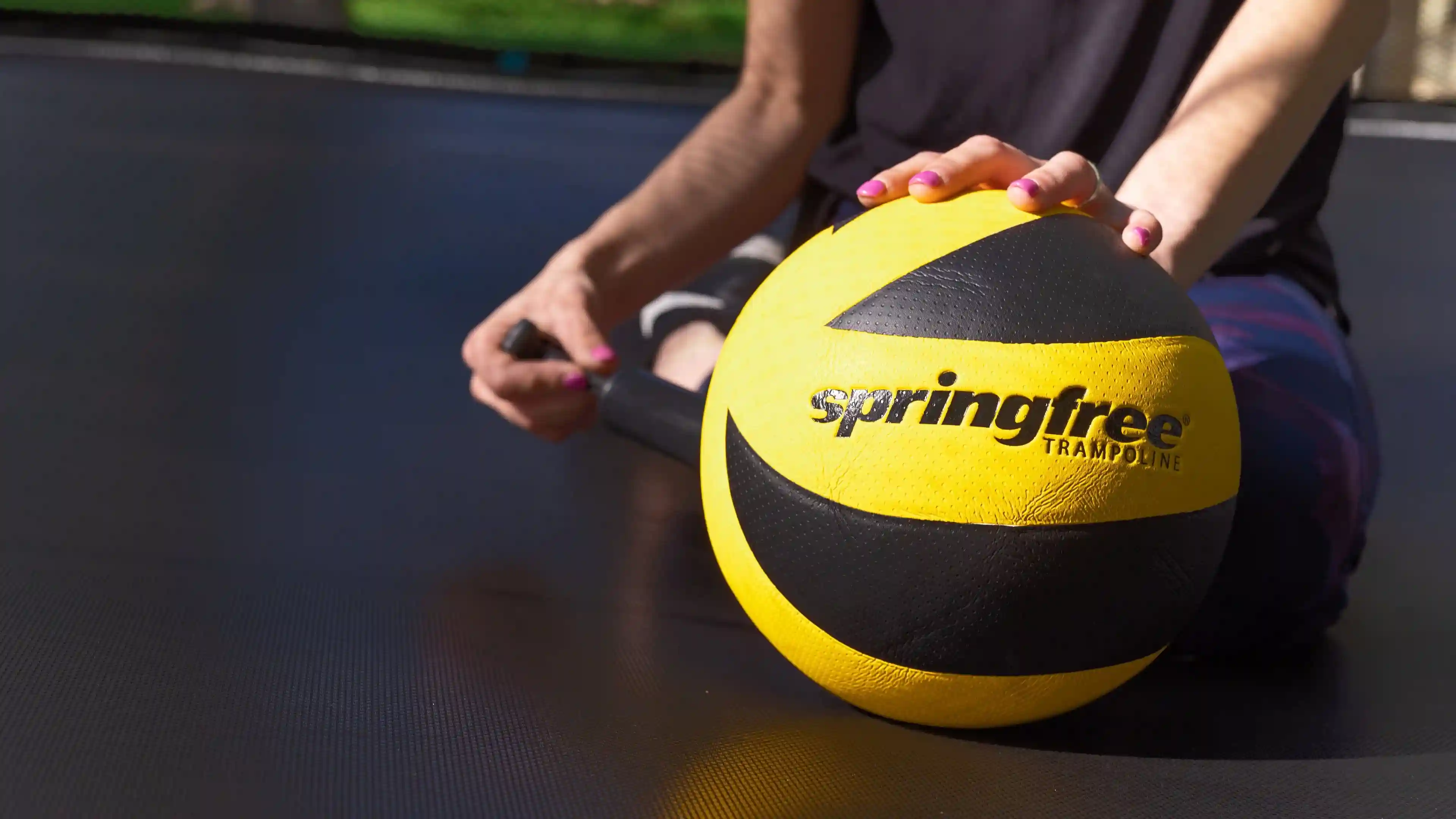 Ball & Pump - Image 3